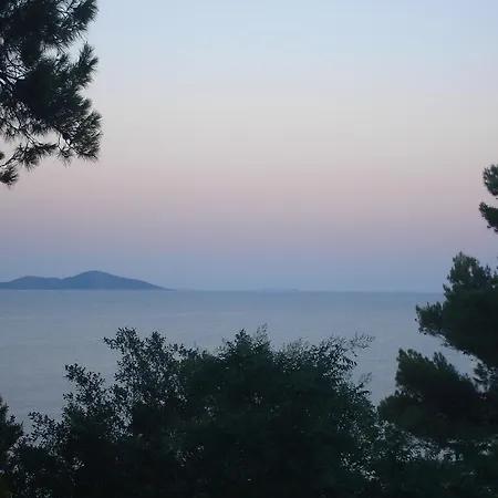 アパート Maria パティティリ